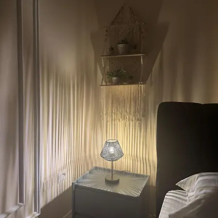 Dennys Near Lion Park * تيرانا